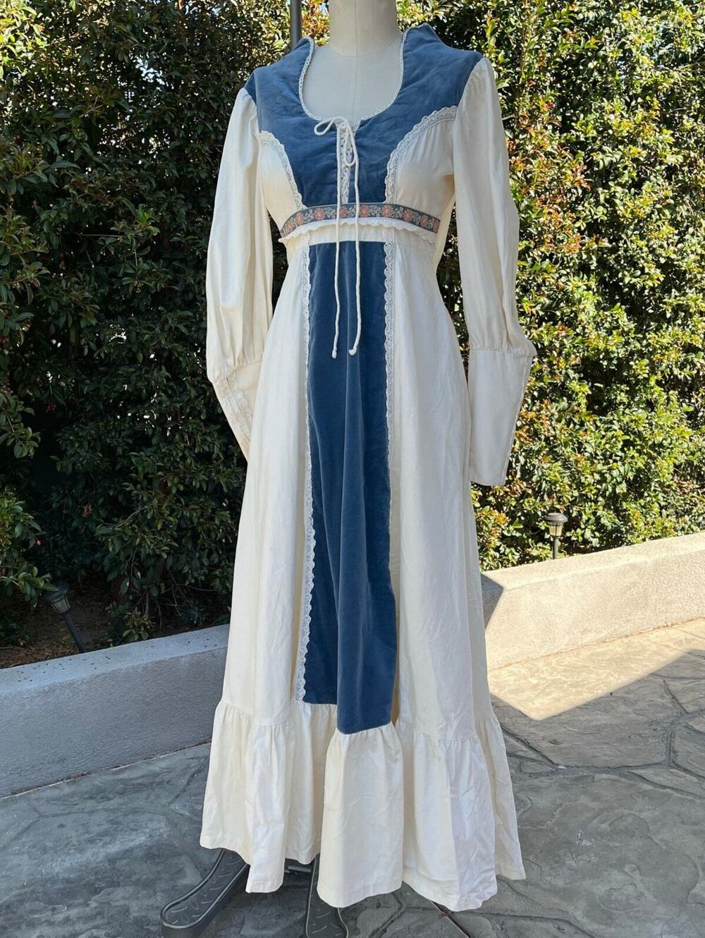 Vintage Gunne Sax by Jessica Cotton Velvet Prairie Renaissance Dress Romantic